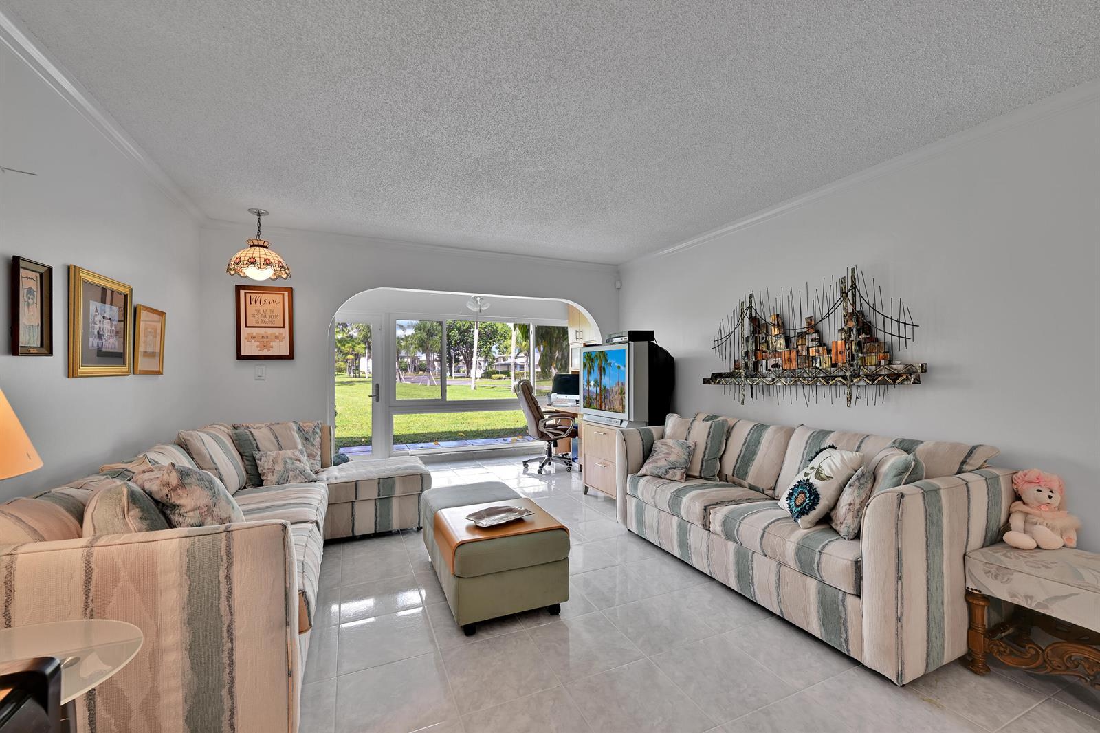 13791 Flora Place # D, Delray Beach FL 33484 photo 4