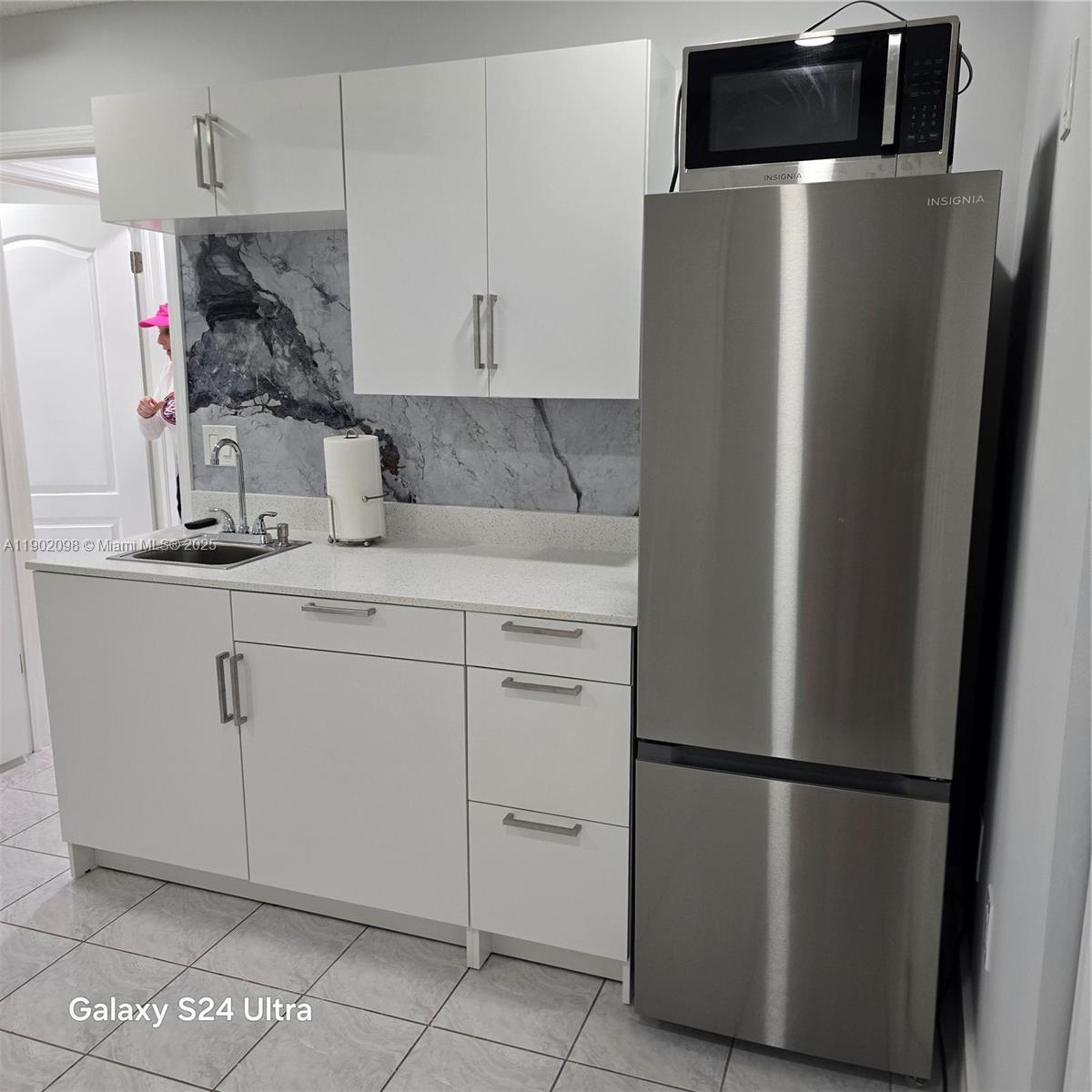 21431 SW 88th Ave, Cutler Bay FL 33189 photo 3