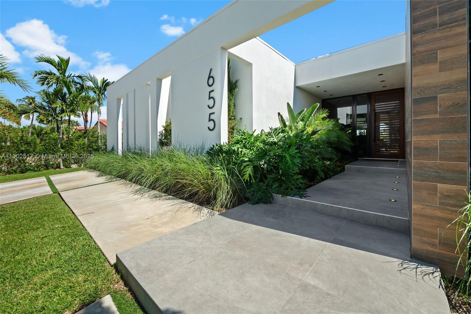 655 Layne Blvd # 0, Hallandale Beach FL 33009 photo 2