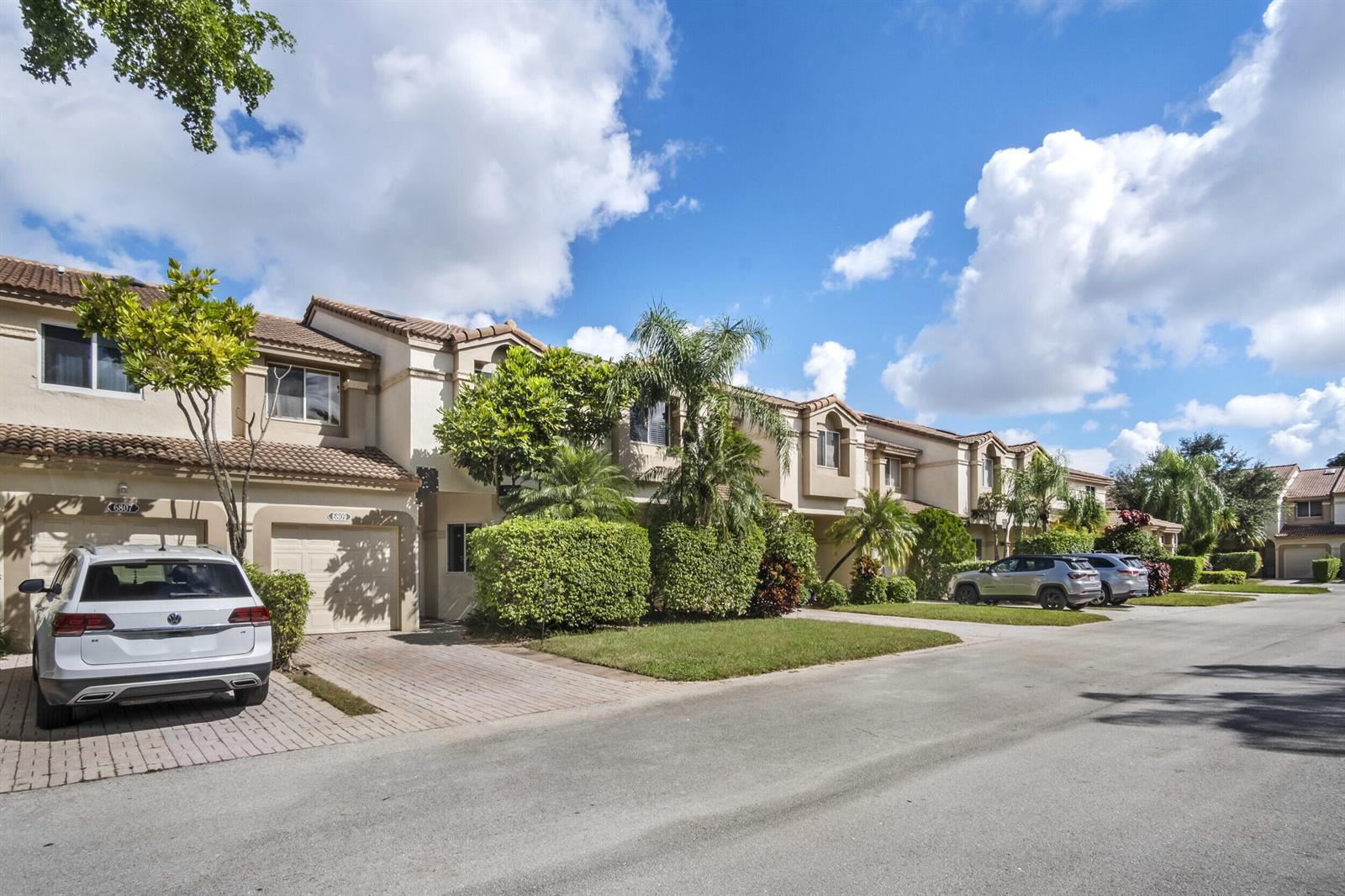 6809 Via Regina, Boca Raton FL 33433 photo 3