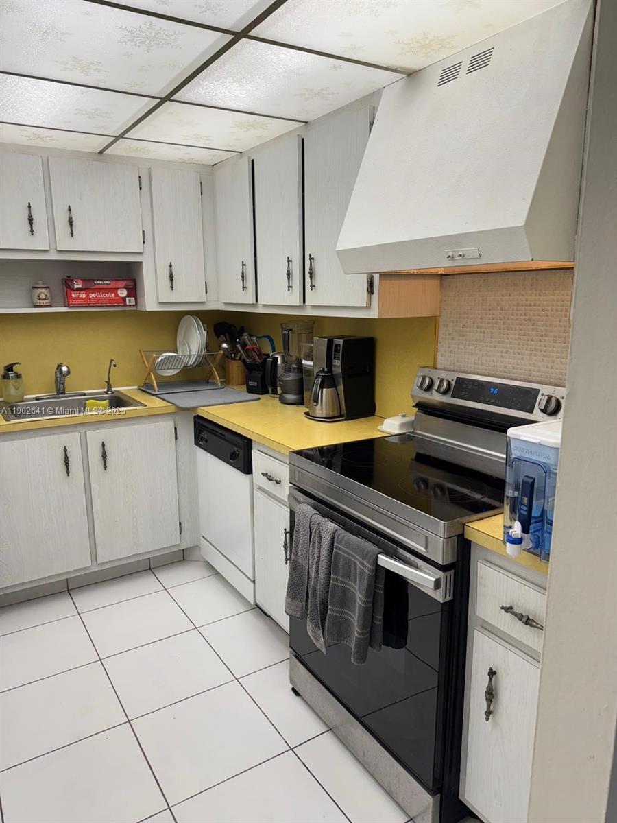 500 Three Islands Blvd # 908, Hallandale Beach FL 33009 photo 5
