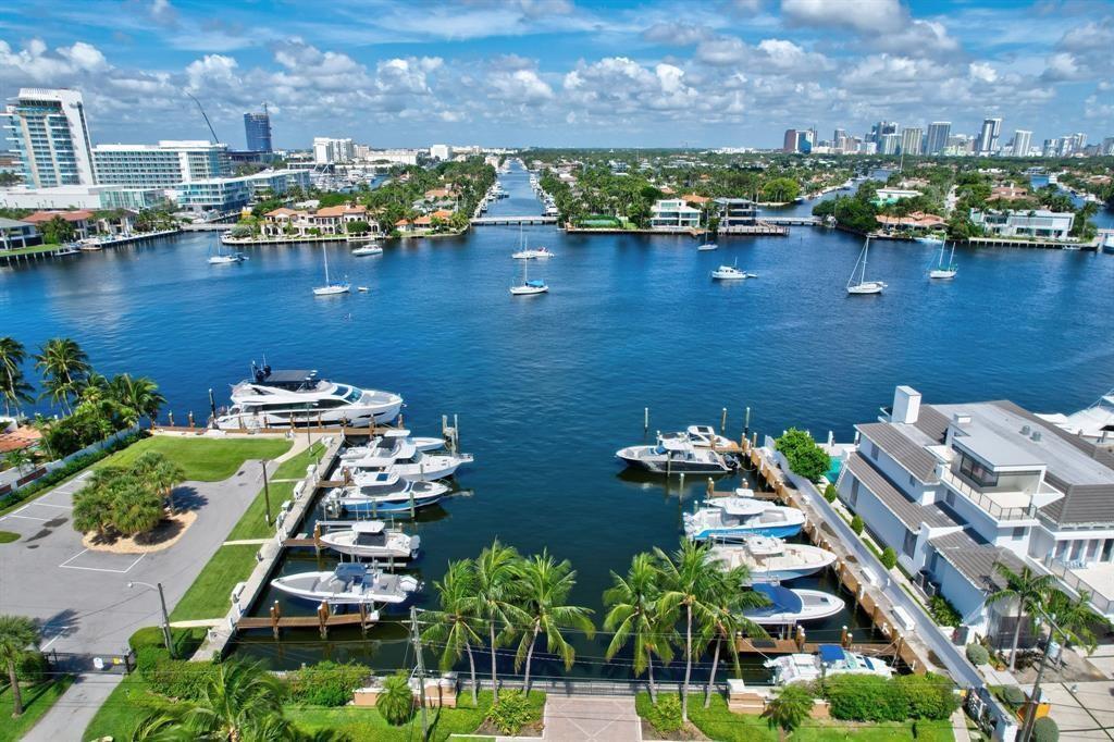 2520 Laguna Terrace, Fort Lauderdale FL 33316 photo 2