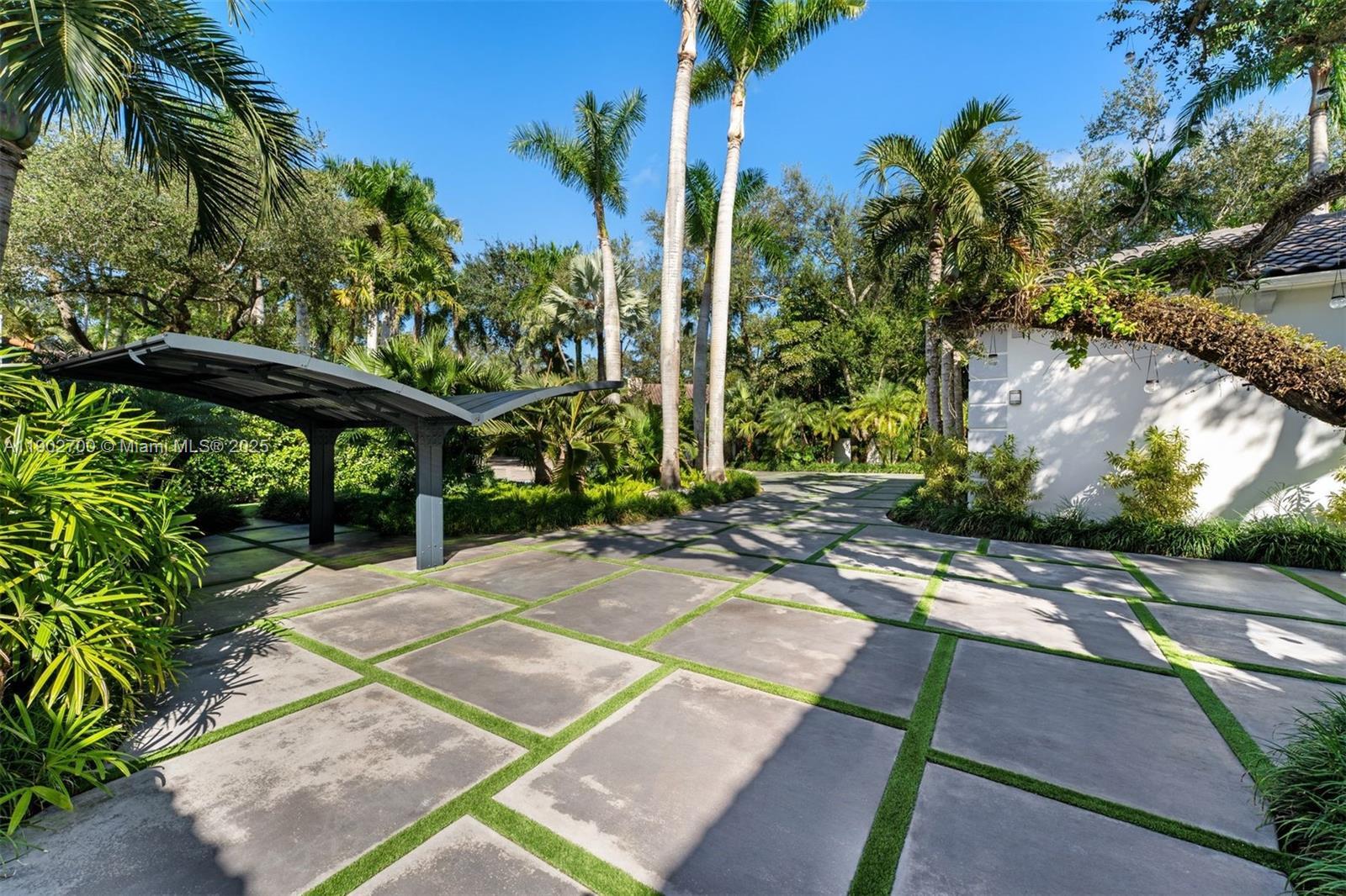 5770 SW 100th St, Pinecrest FL 33156 photo 4
