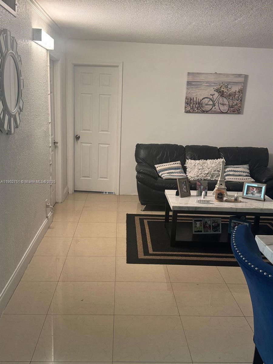 3955 N Nob Hill Rd # 101, Sunrise FL 33351 photo 4