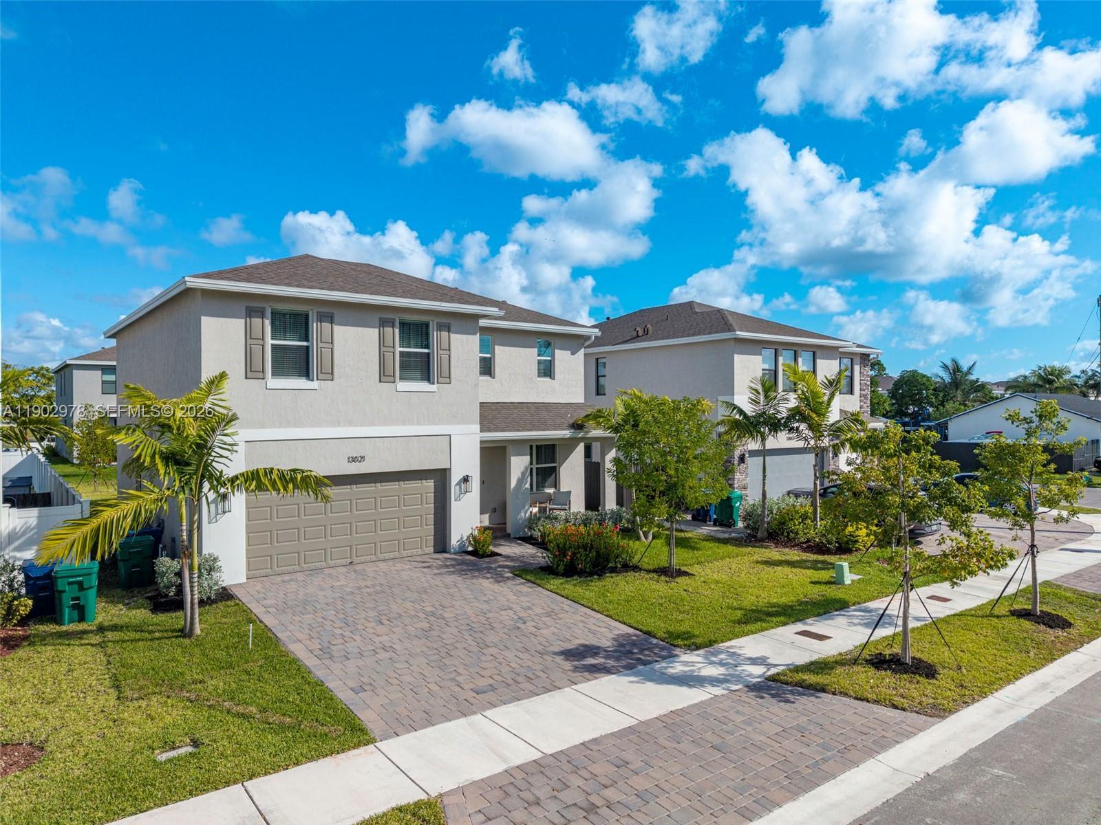 13021 SW 267th St, Homestead FL 33032 photo 2