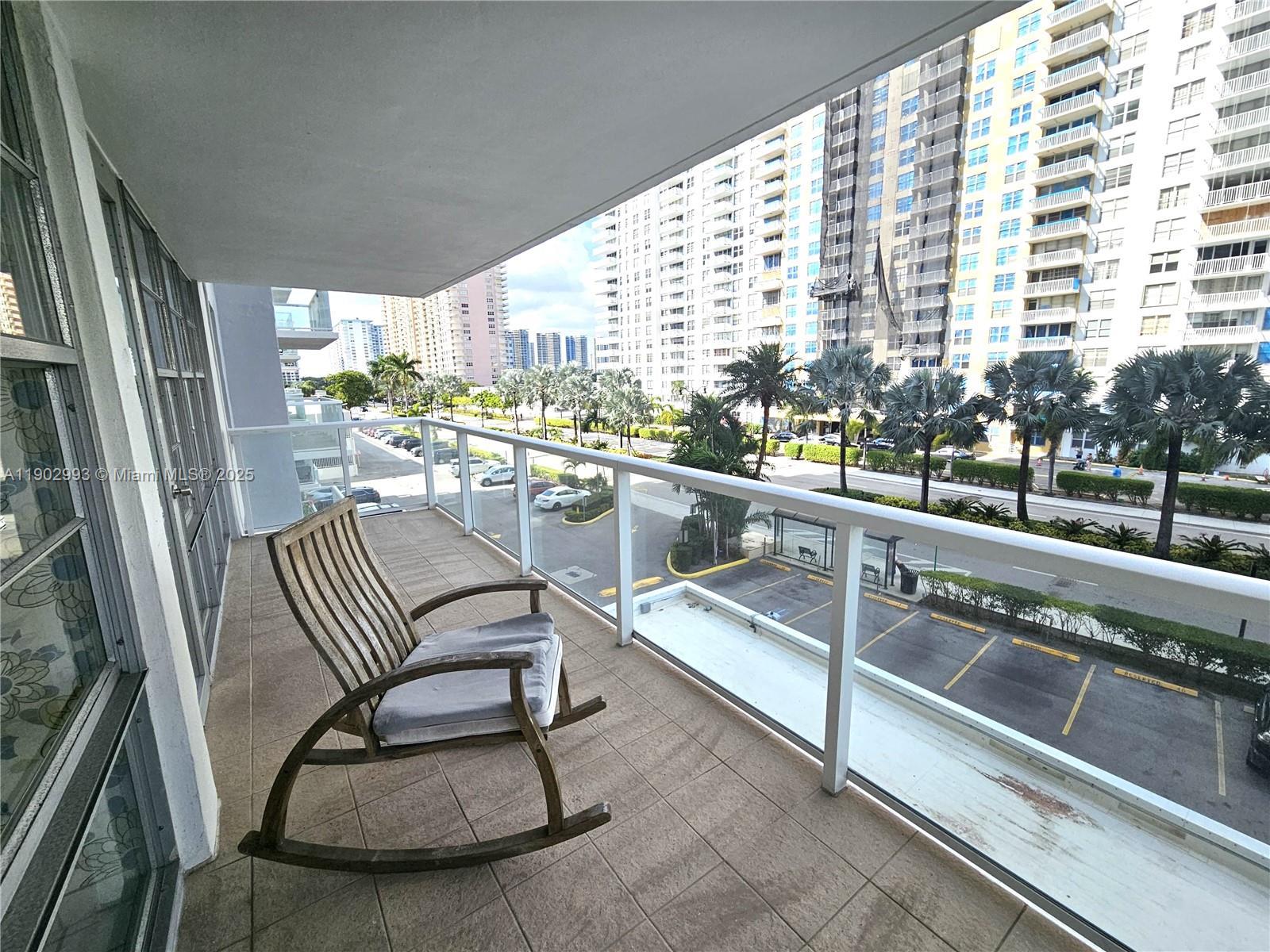 230 174th St # 409, Sunny Isles Beach FL 33160 photo 4