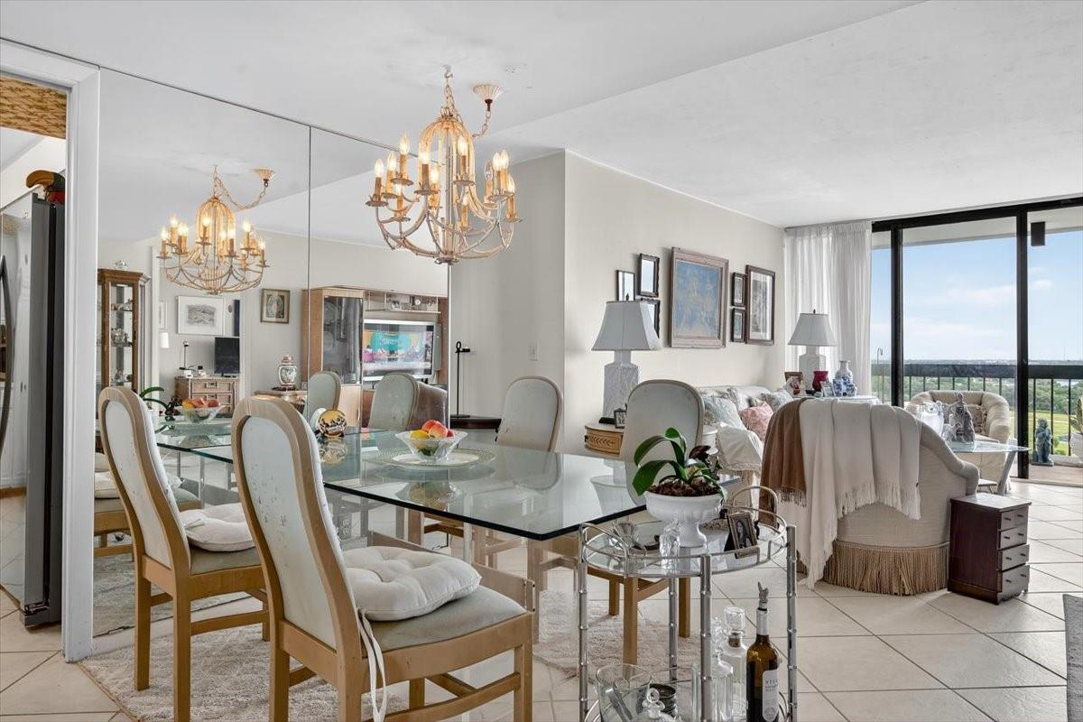 2425 Presidential Way # 1502, West Palm Beach FL 33401 photo 2