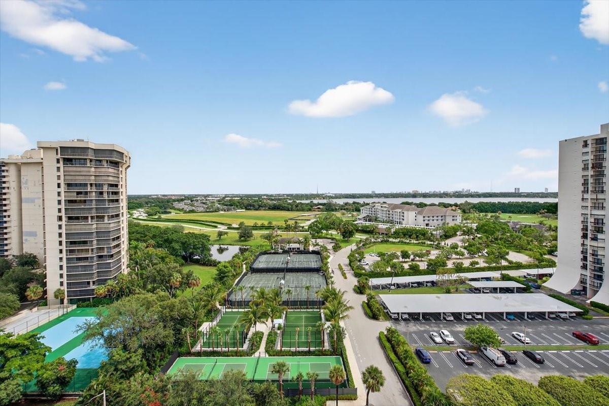 2425 Presidential Way # 1502, West Palm Beach FL 33401 photo 5