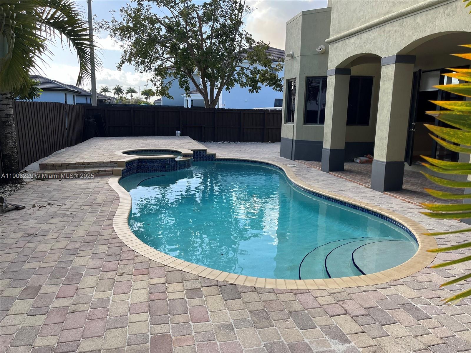 14492 SW 22nd Ter, Miami FL 33175