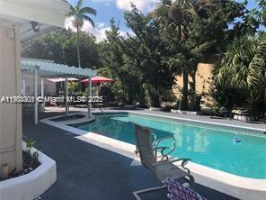Hollywood, FL 33020 photo 2