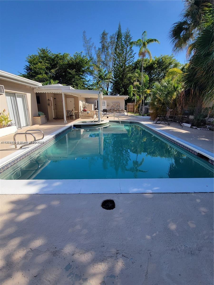 Hollywood, FL 33020 photo 4