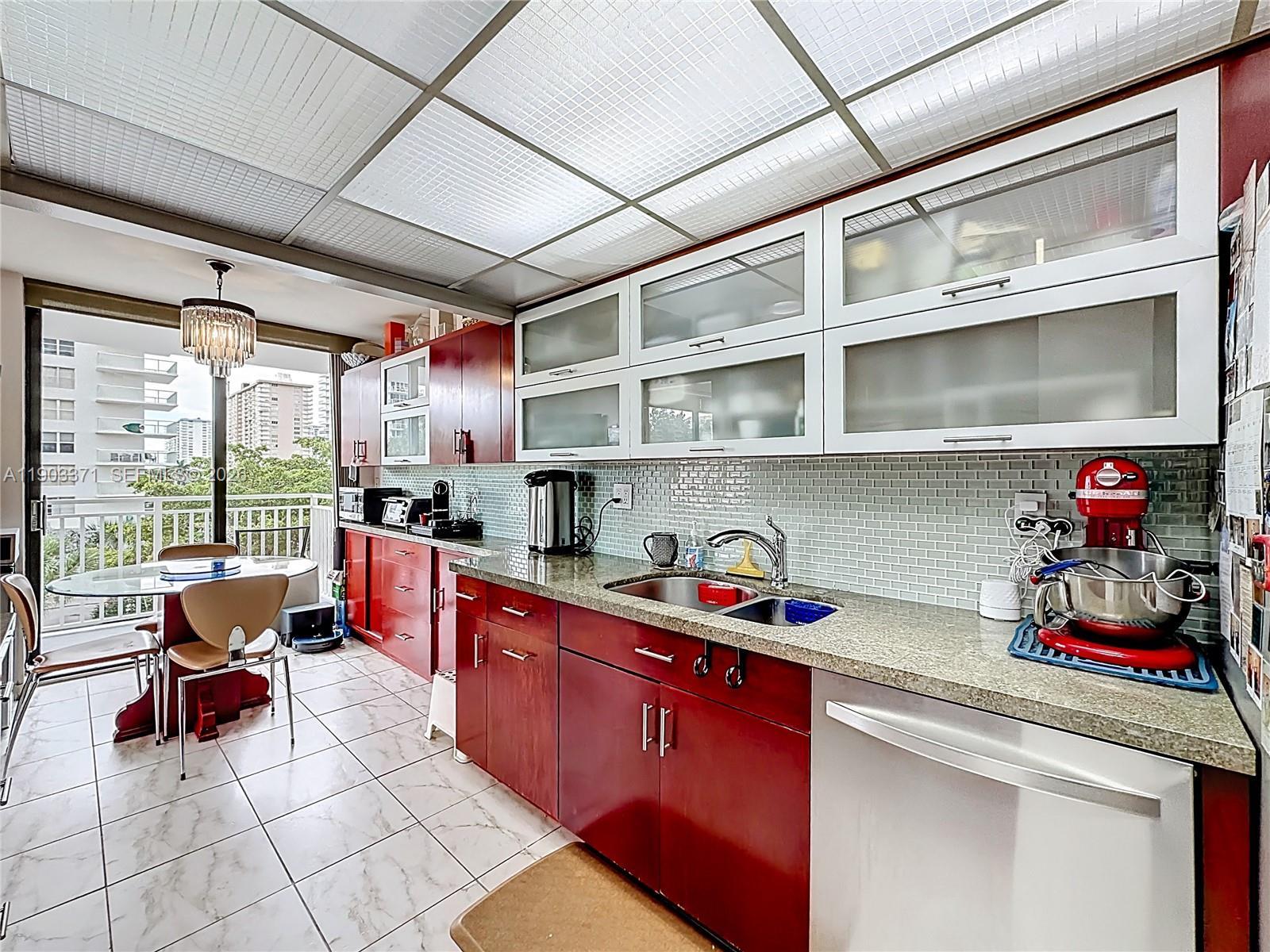 210 174th St # 409, Sunny Isles Beach FL 33160 photo 4