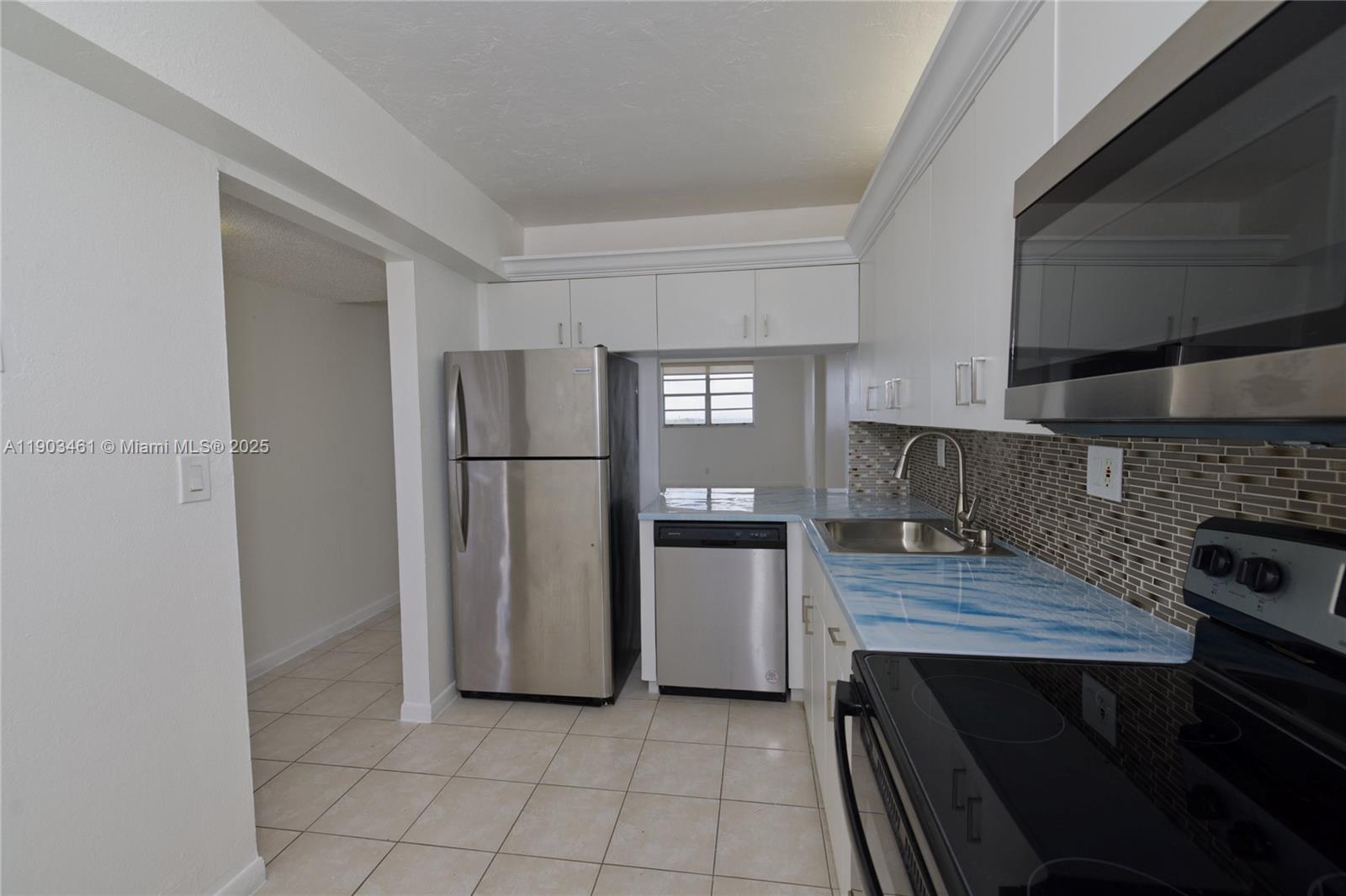 2903 N Miami Beach Blvd # 806, North Miami Beach FL 33160 photo 3