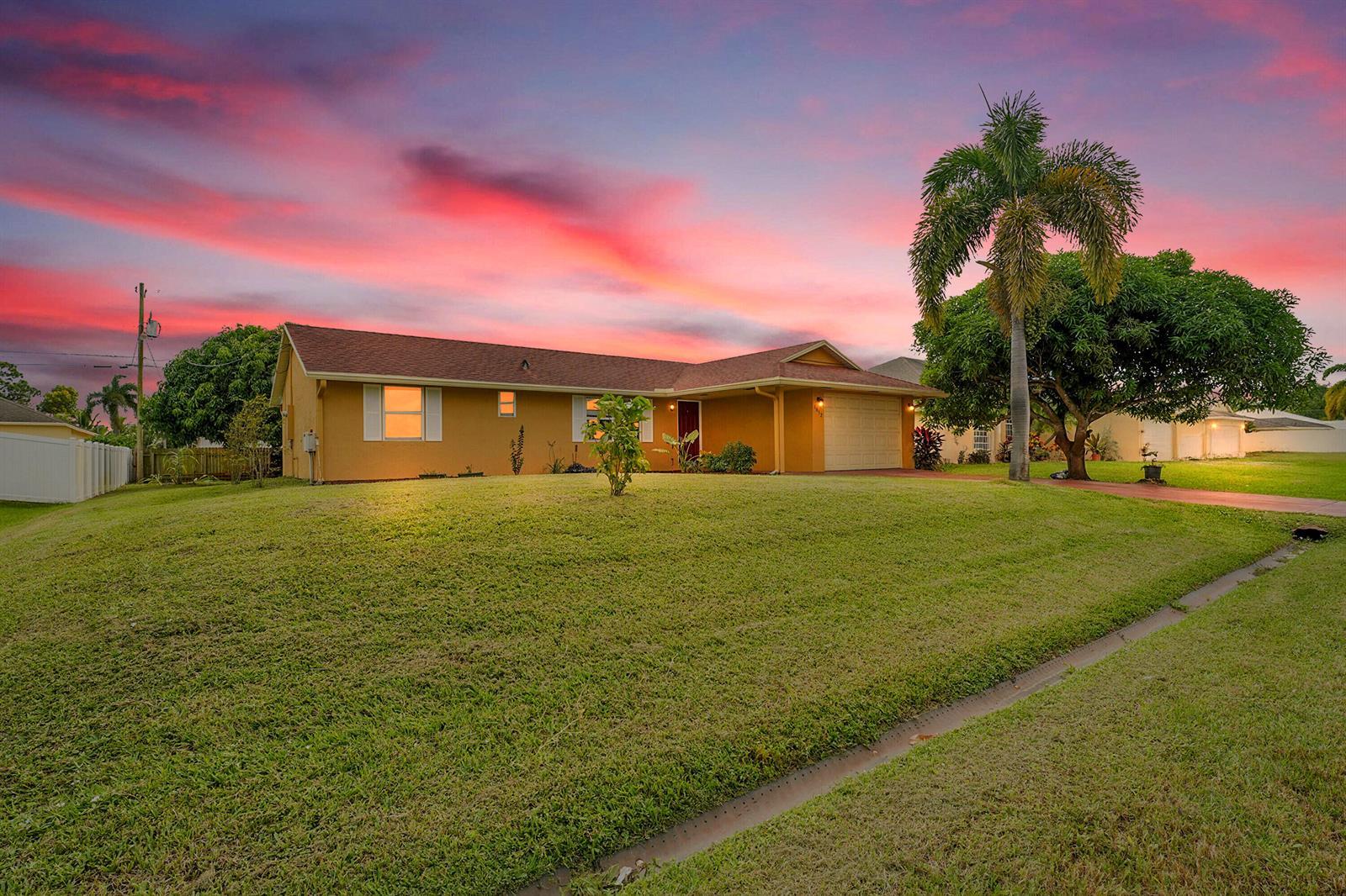 1652 SW Crawford Avenue, Port St. Lucie FL 34953