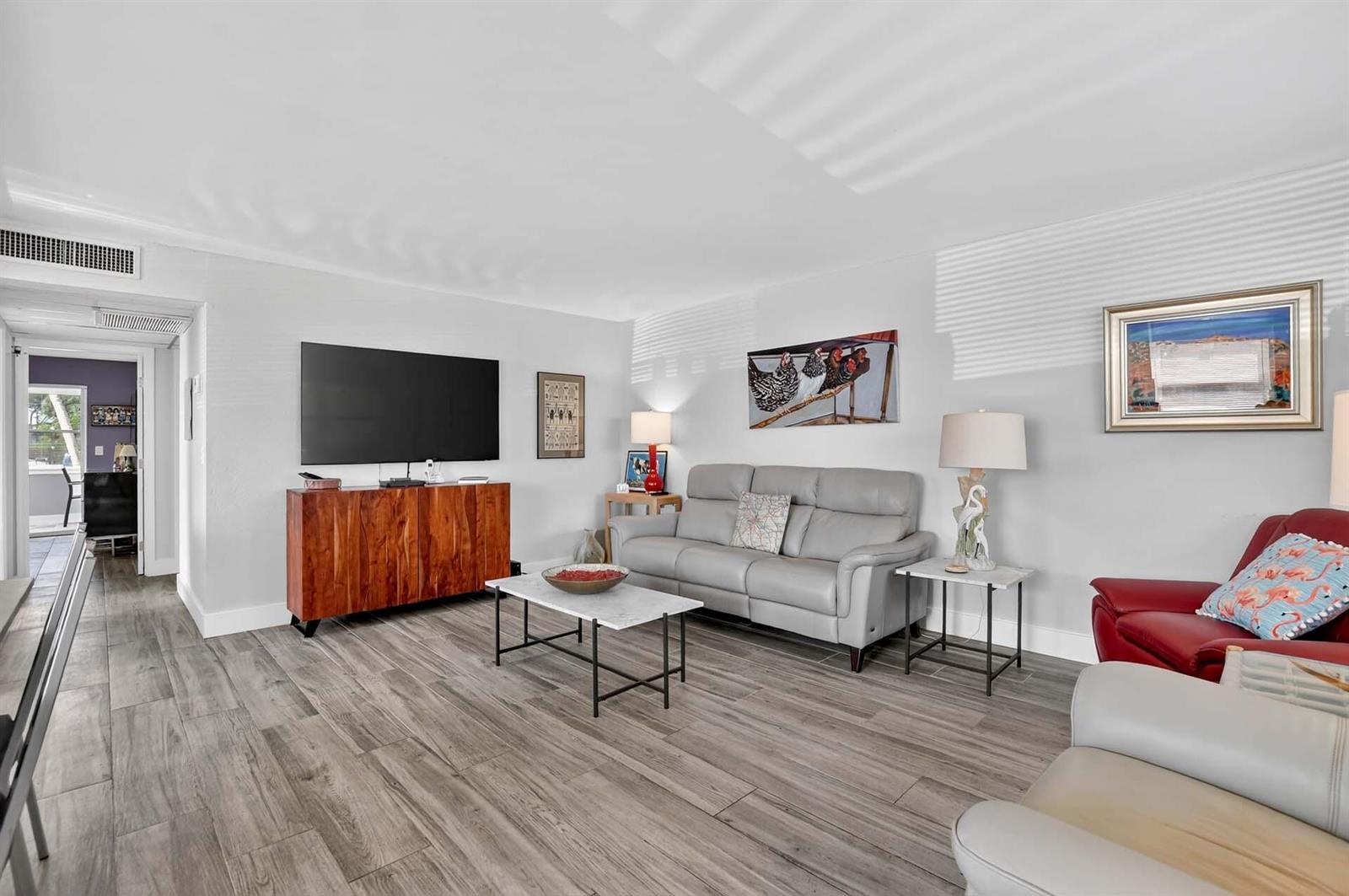 360 Flanders H, Delray Beach FL 33484 photo 3