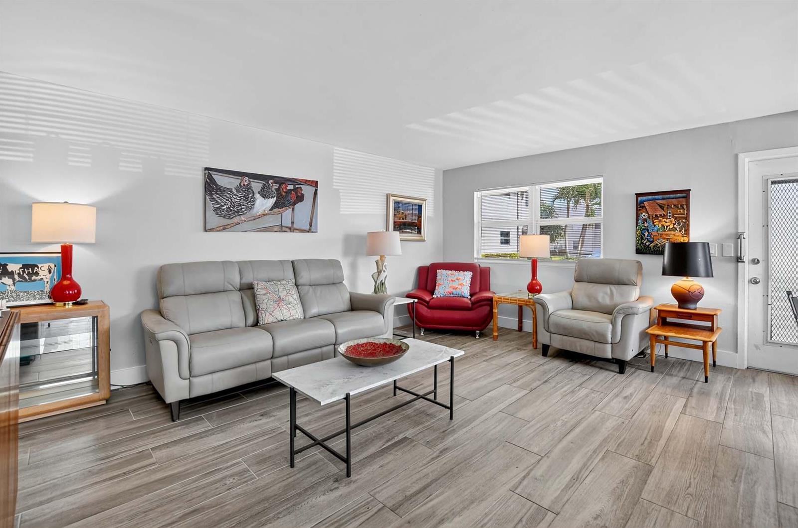 360 Flanders H, Delray Beach FL 33484 photo 4