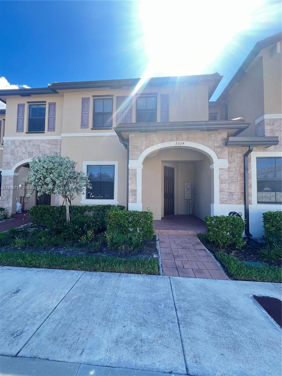 3304 W 114th Ter, Hialeah FL 33018