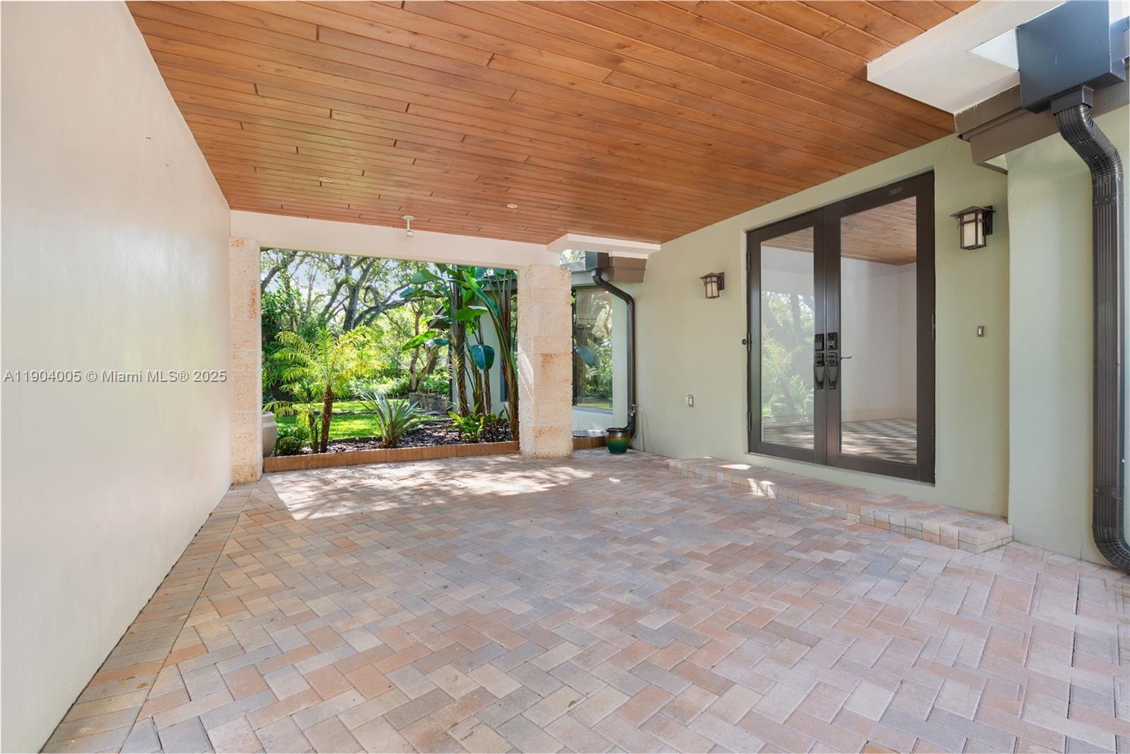 7801 SW 128th St, Pinecrest FL 33156 photo 3