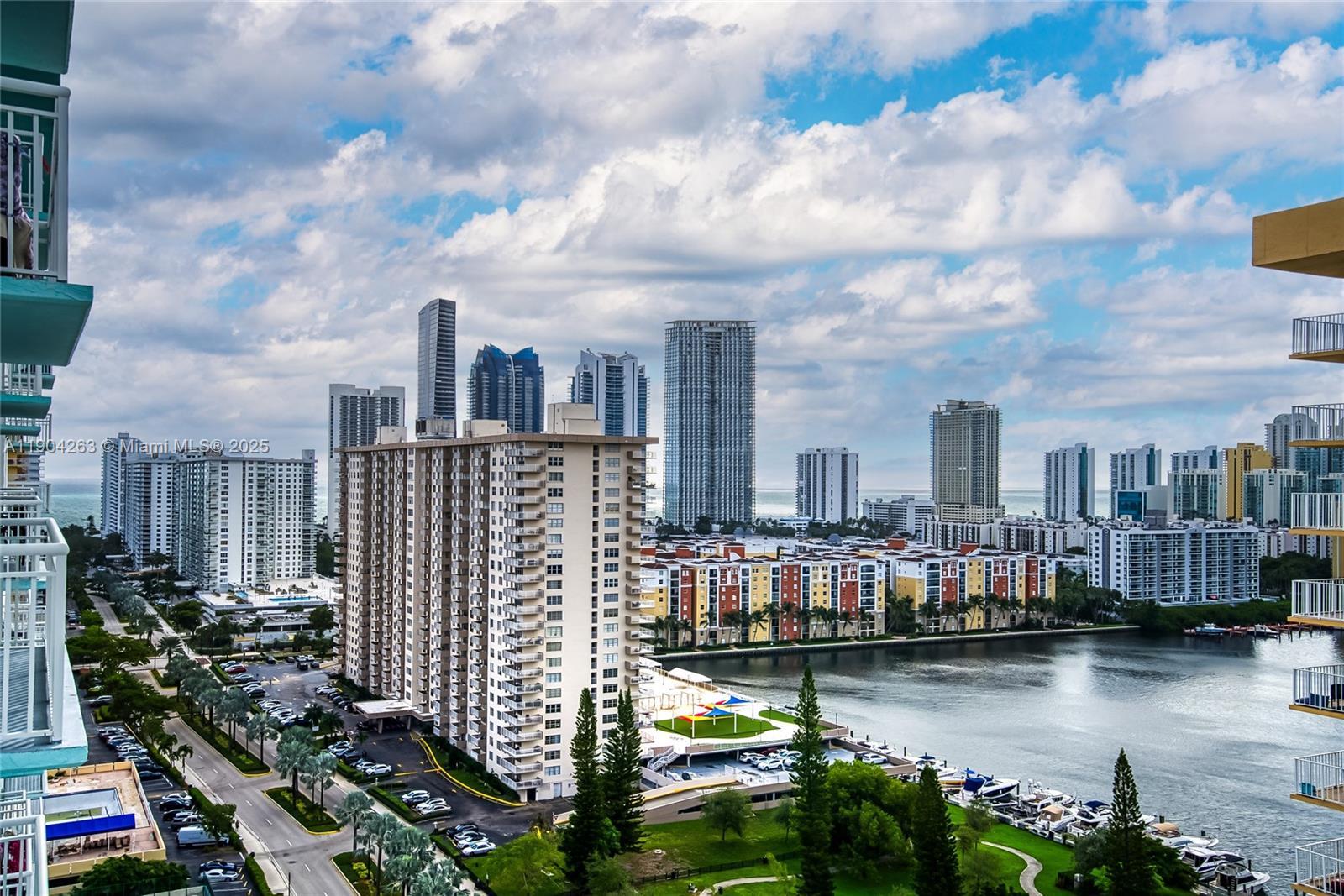 301 174th St # 2208, Sunny Isles Beach FL 33160 photo 4