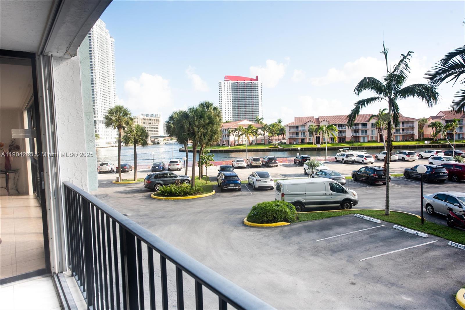200 Leslie Dr # 214, Hallandale Beach FL 33009 photo 3