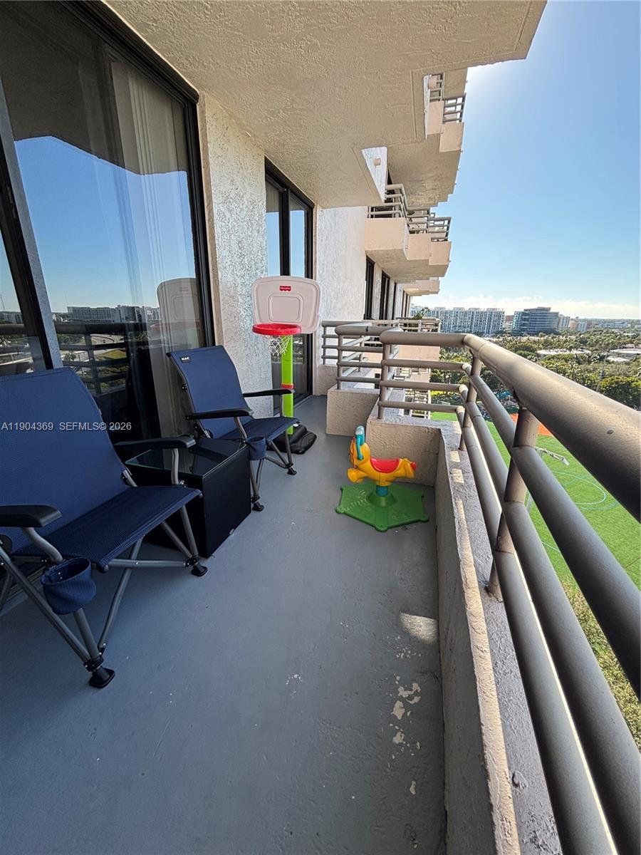 3300 NE 191st St # 1403, Aventura FL 33180 photo 5