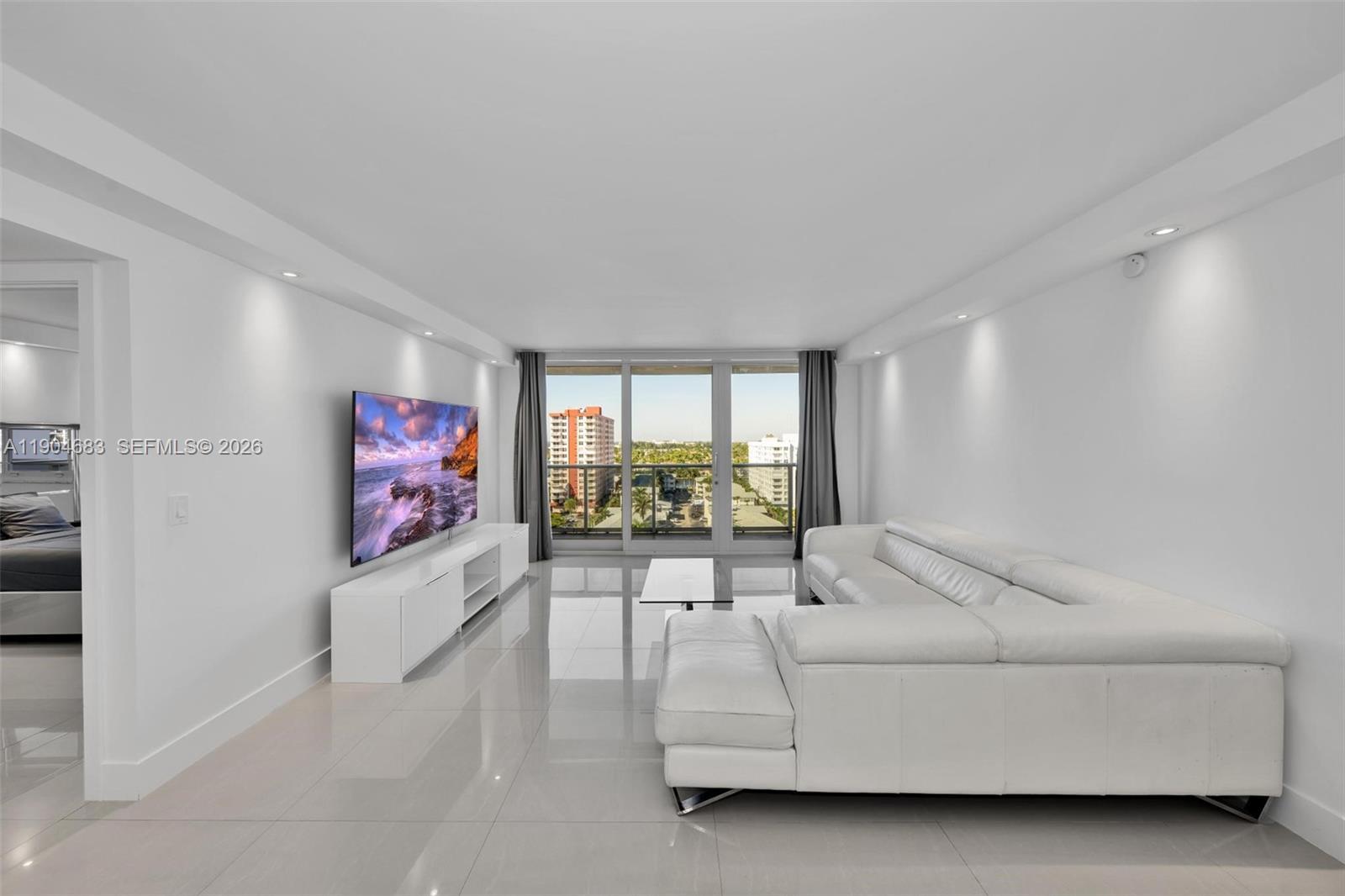 3140 S Ocean Dr # 1011, Hallandale Beach FL 33009 photo 5