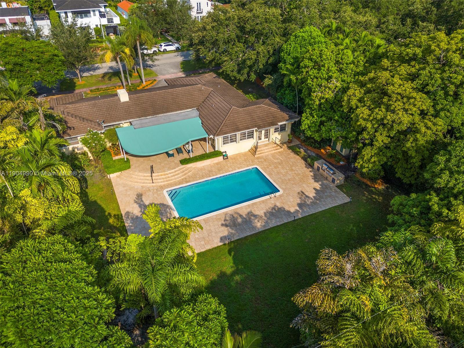 2615 Alhambra Cir, Coral Gables FL 33134 photo 5