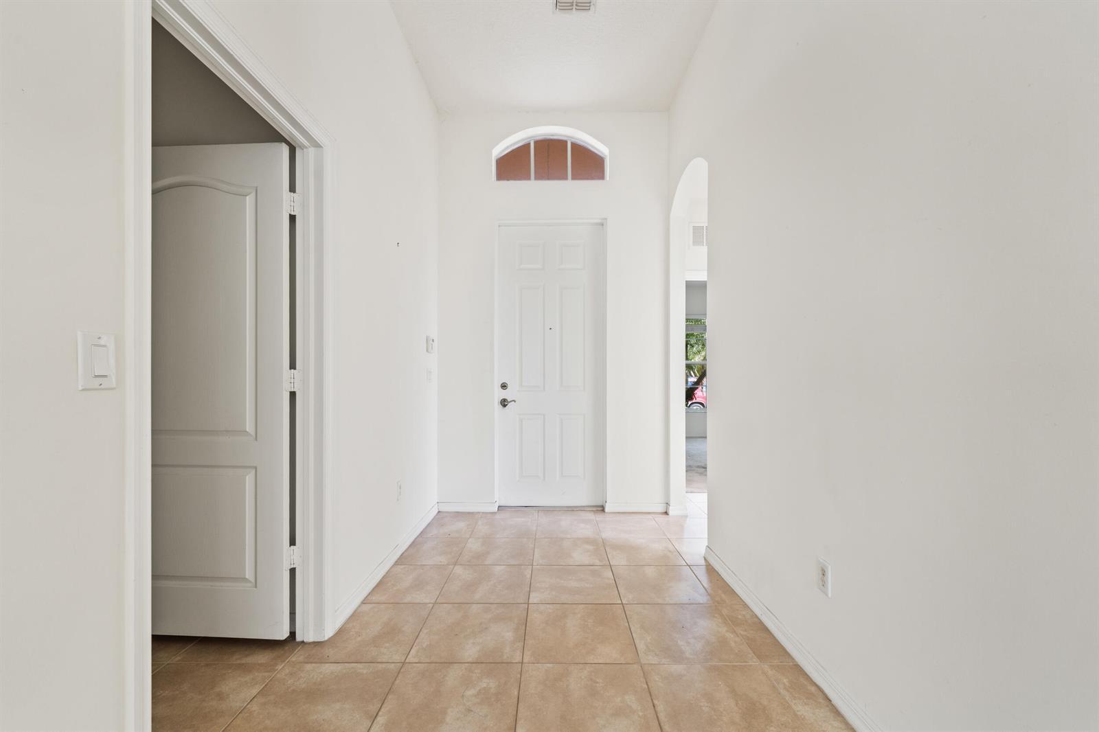 10019 SW Chadwick Drive, Port St. Lucie FL 34987 photo 4