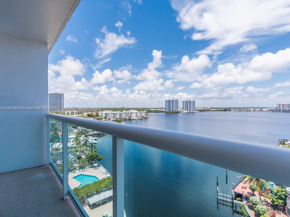 2841 NE 163rd St # 1211, North Miami Beach FL 33160 photo 2
