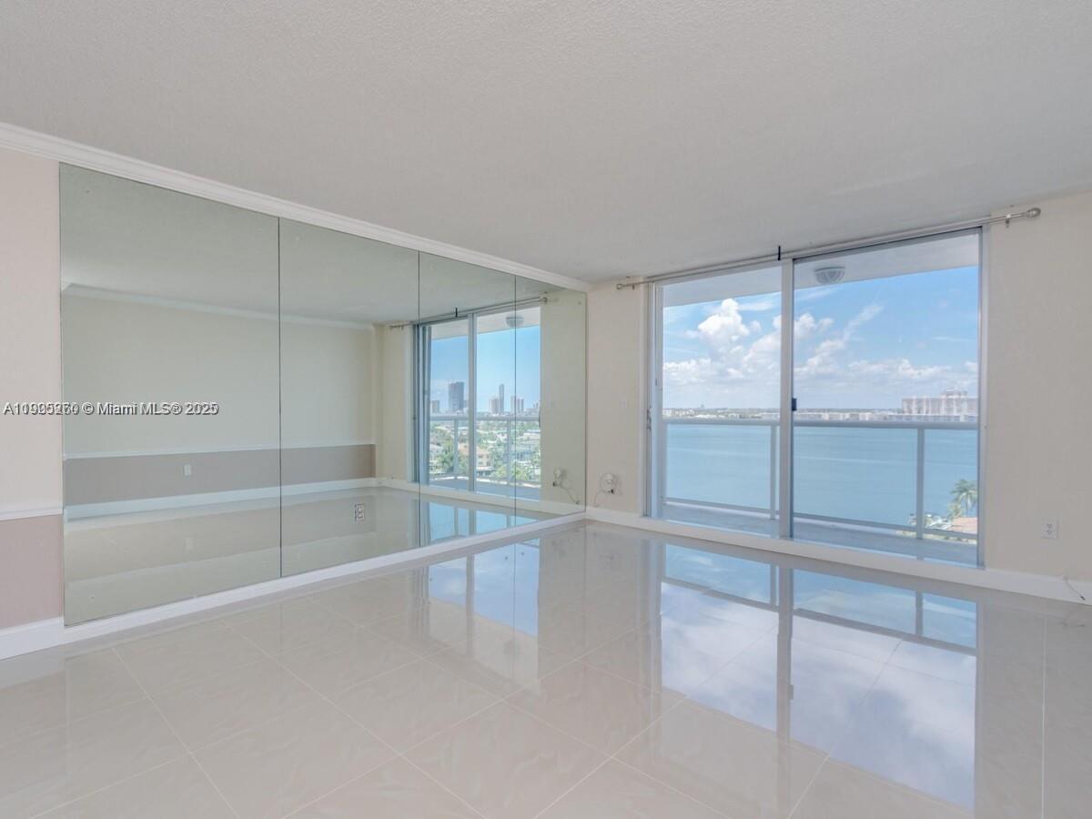 2841 NE 163rd St # 1211, North Miami Beach FL 33160 photo 3