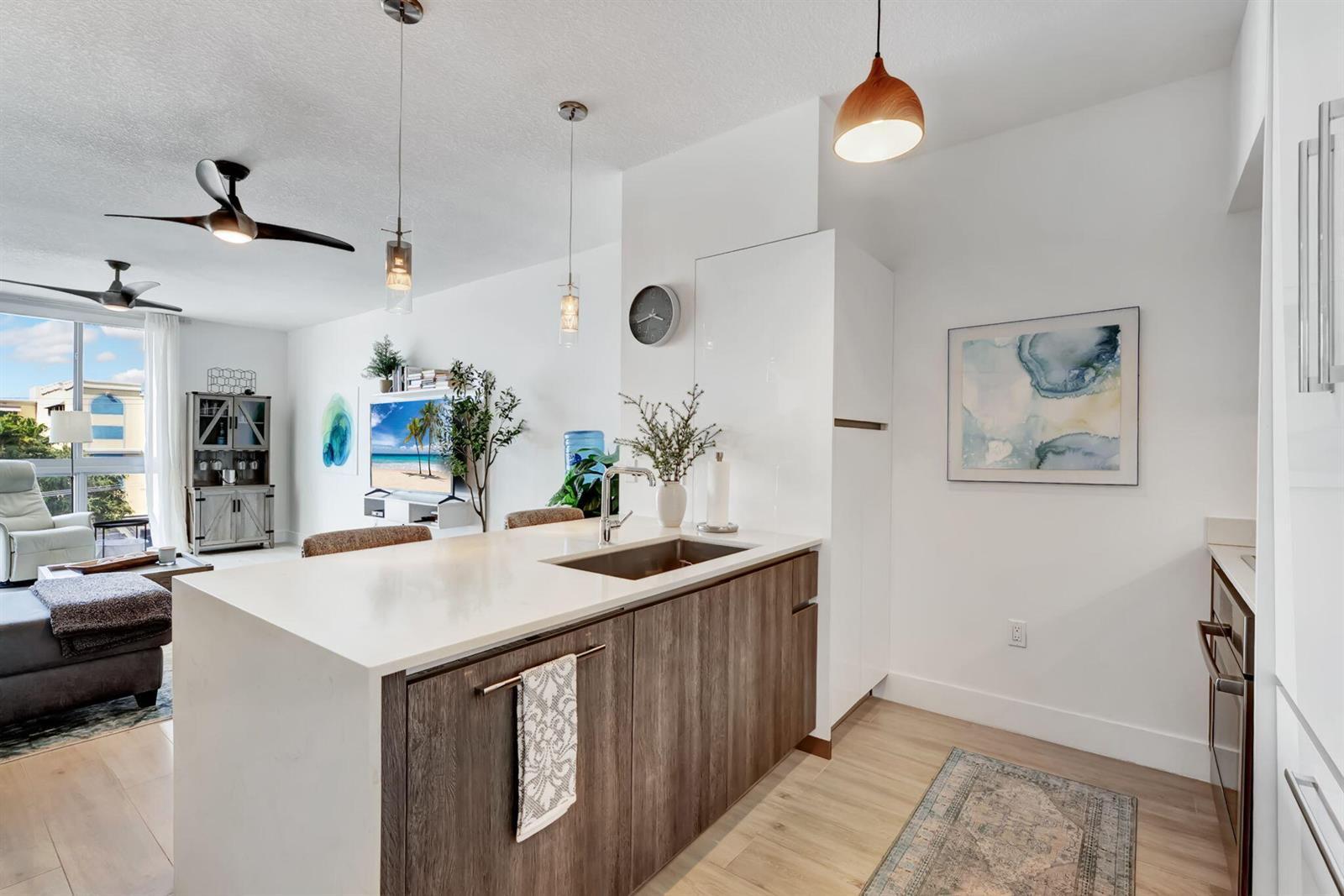 111 SE 1st Avenue # 517, Delray Beach FL 33444 photo 4