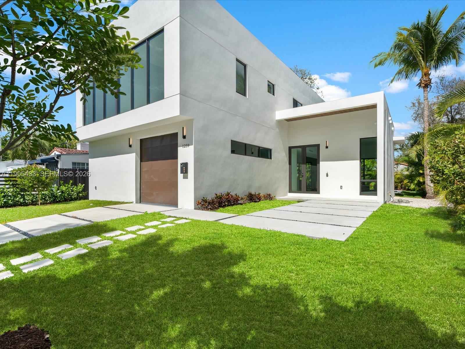 1259 SW 20th St, Miami FL 33145 photo 2