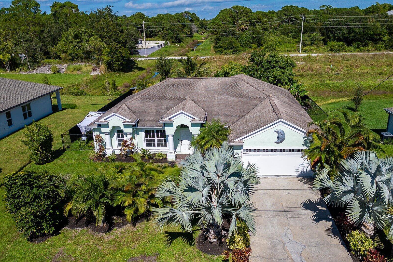 873 SW Tulip Boulevard, Port St. Lucie FL 34953