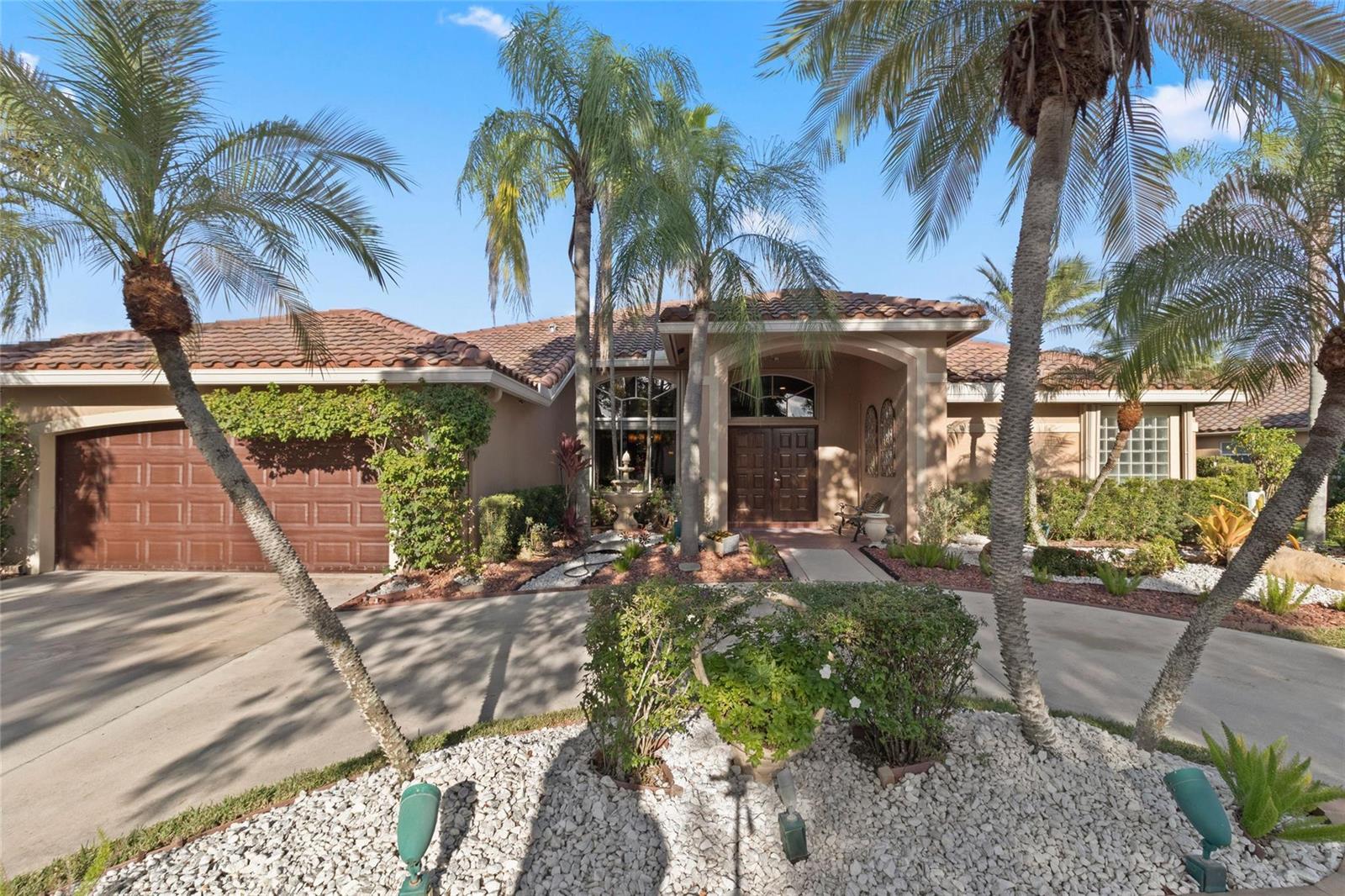 525 Stonemont Lane, Weston FL 33326