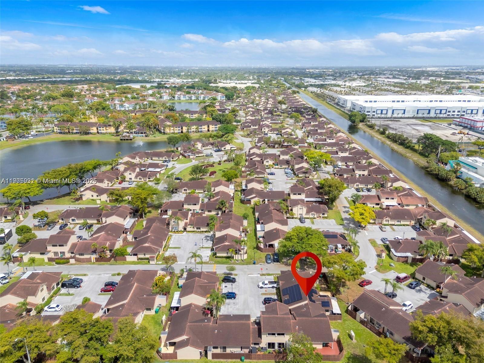 17026 NW 66th Ct, Hialeah FL 33015 photo 5