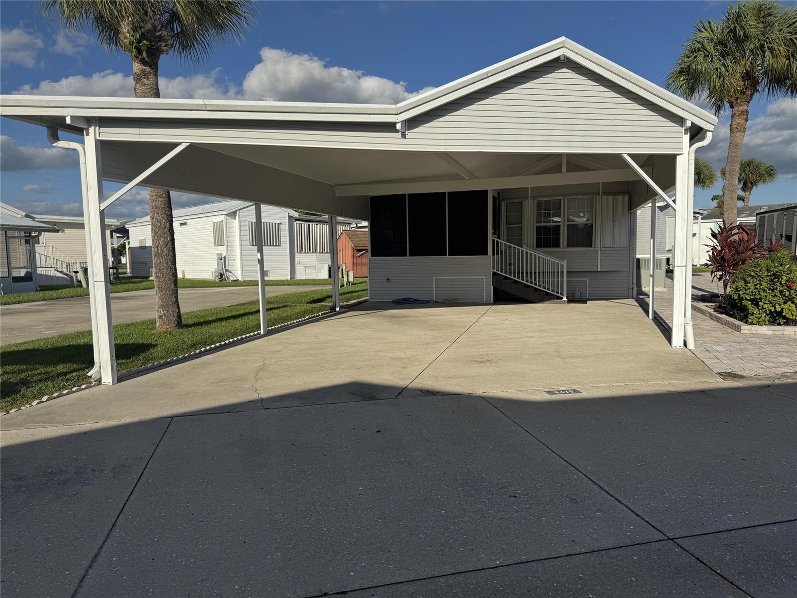 6475 52nd Street, Okeechobee FL 34974