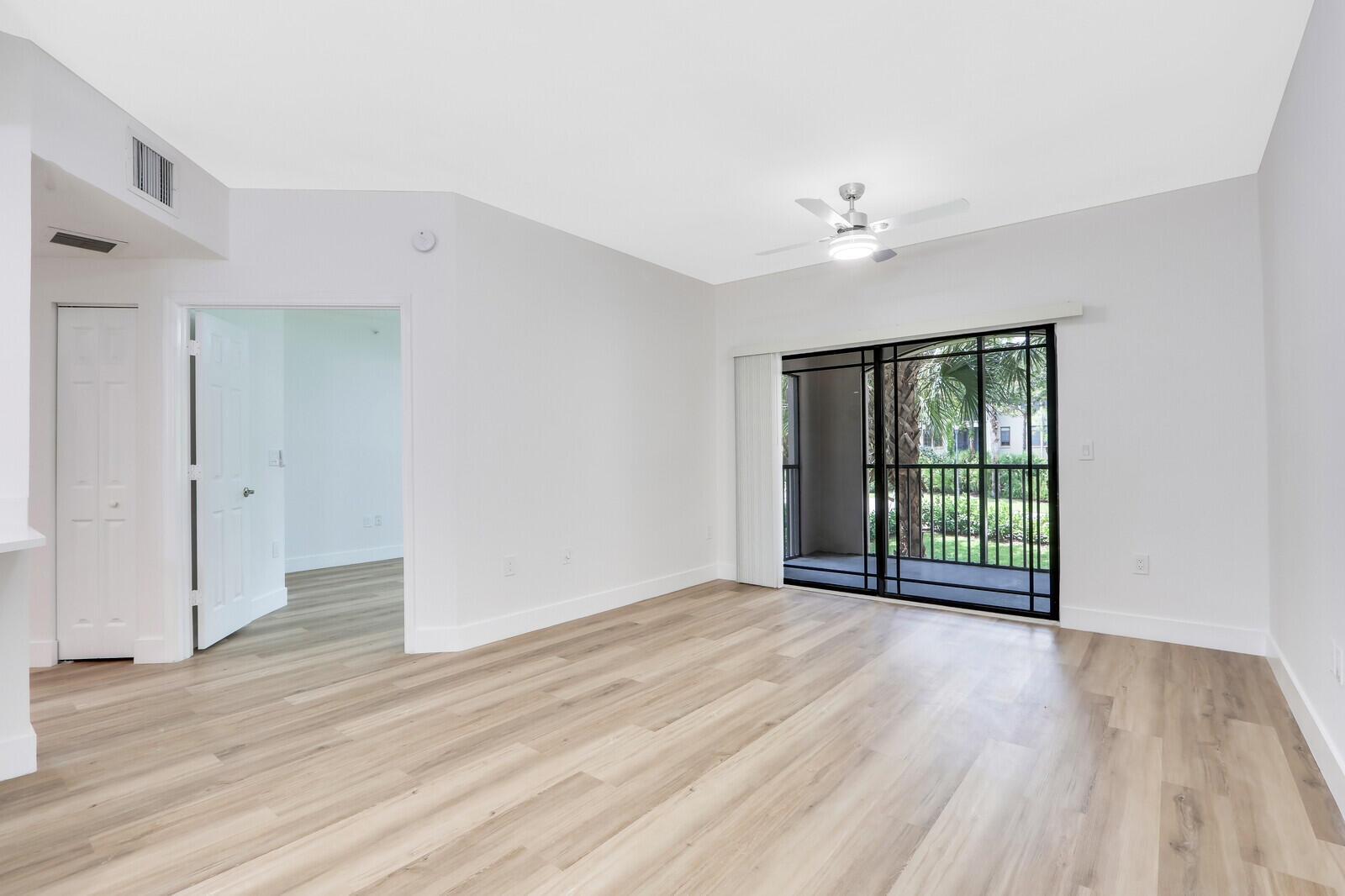 3023 Alcazar Place # 203, Palm Beach Gardens FL 33410 photo 4