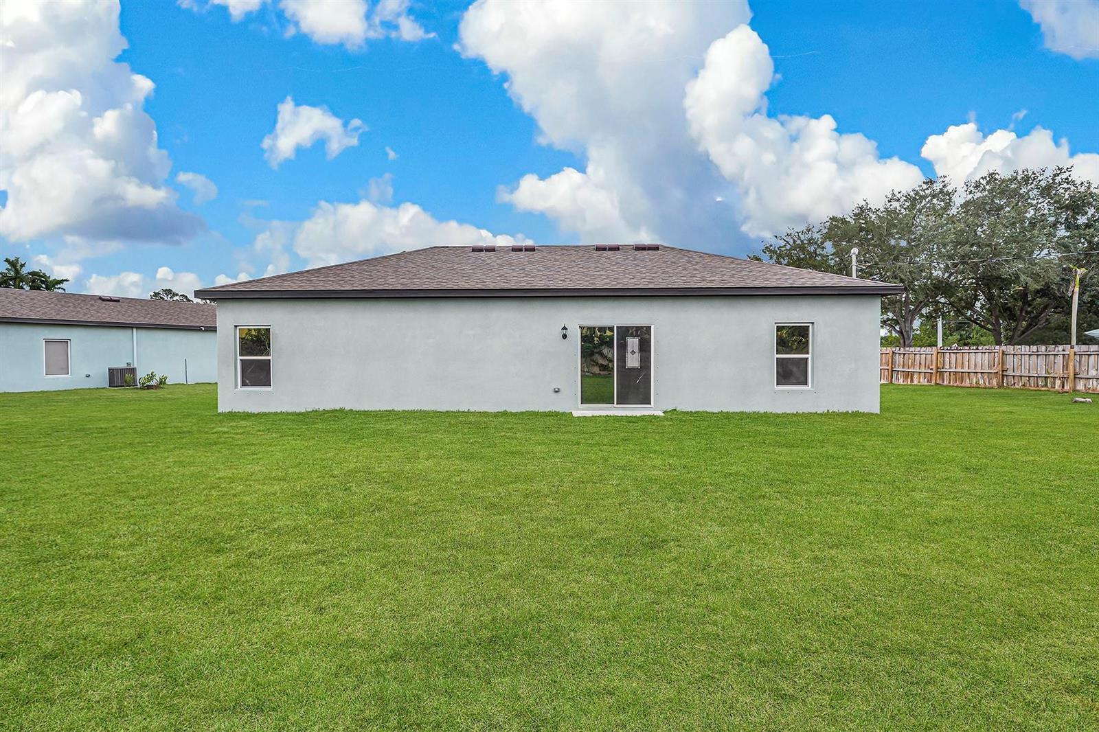 7735 95th Avenue, Vero Beach FL 32967 photo 3
