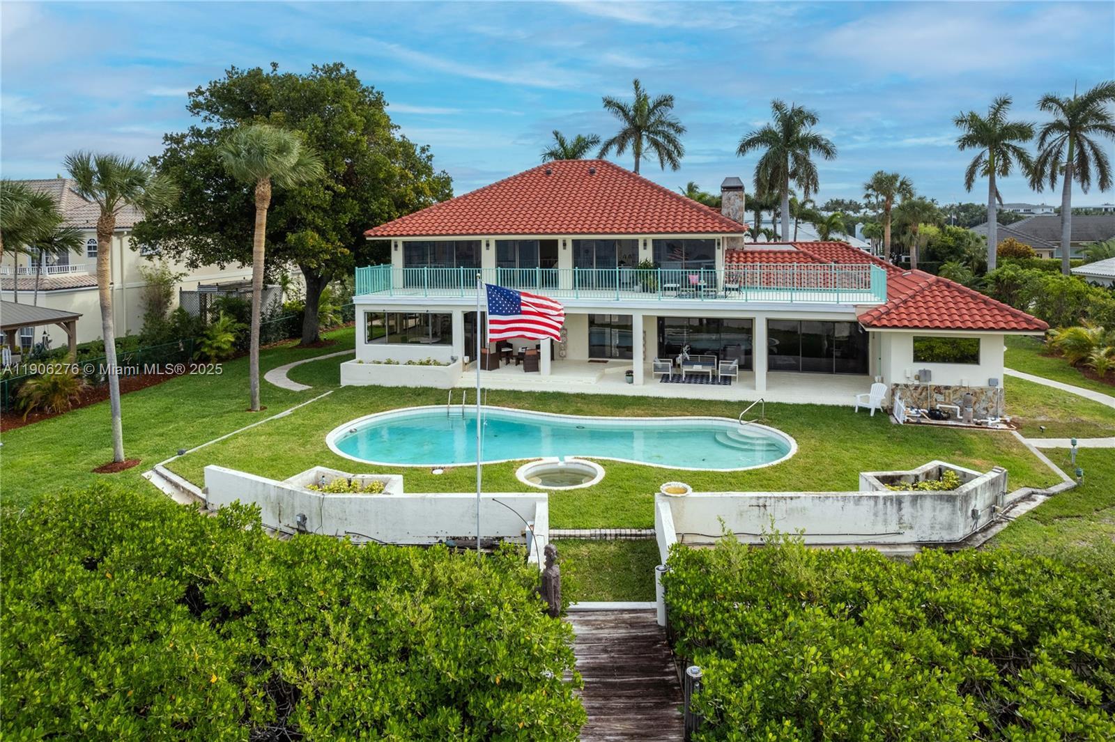 1635 Lands End Rd, Manalapan FL 33462 photo 2