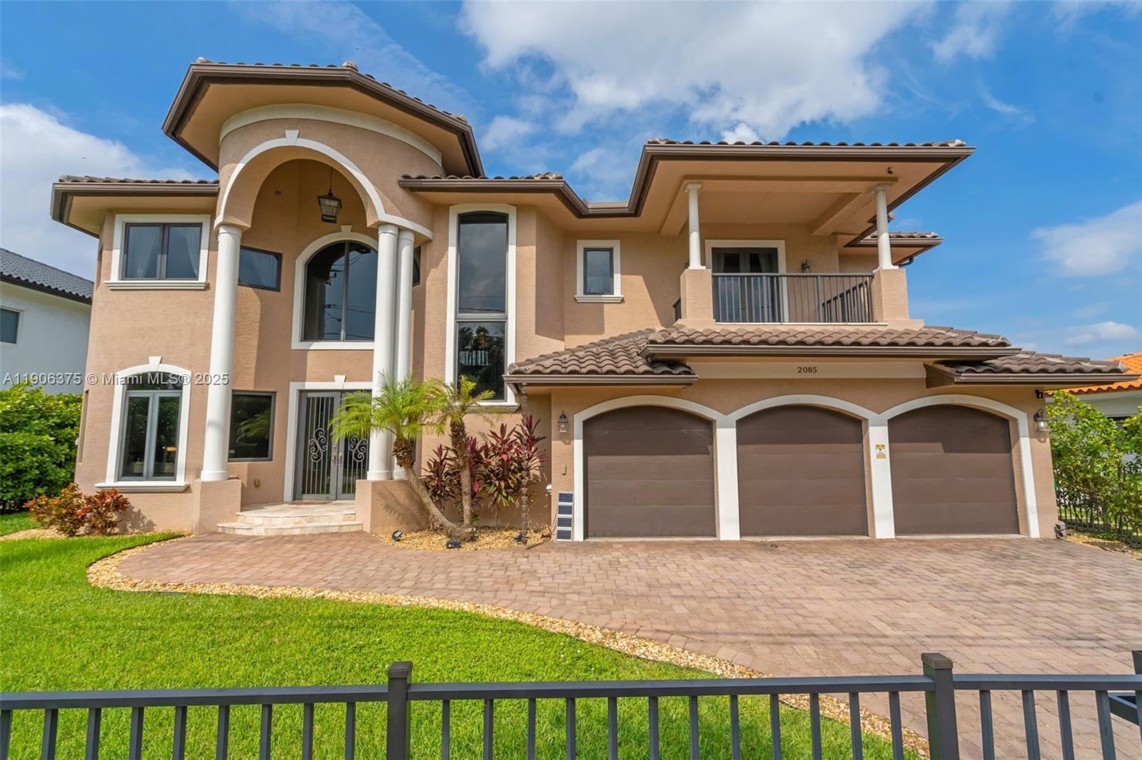 2085 Keystone Blvd, North Miami FL 33181