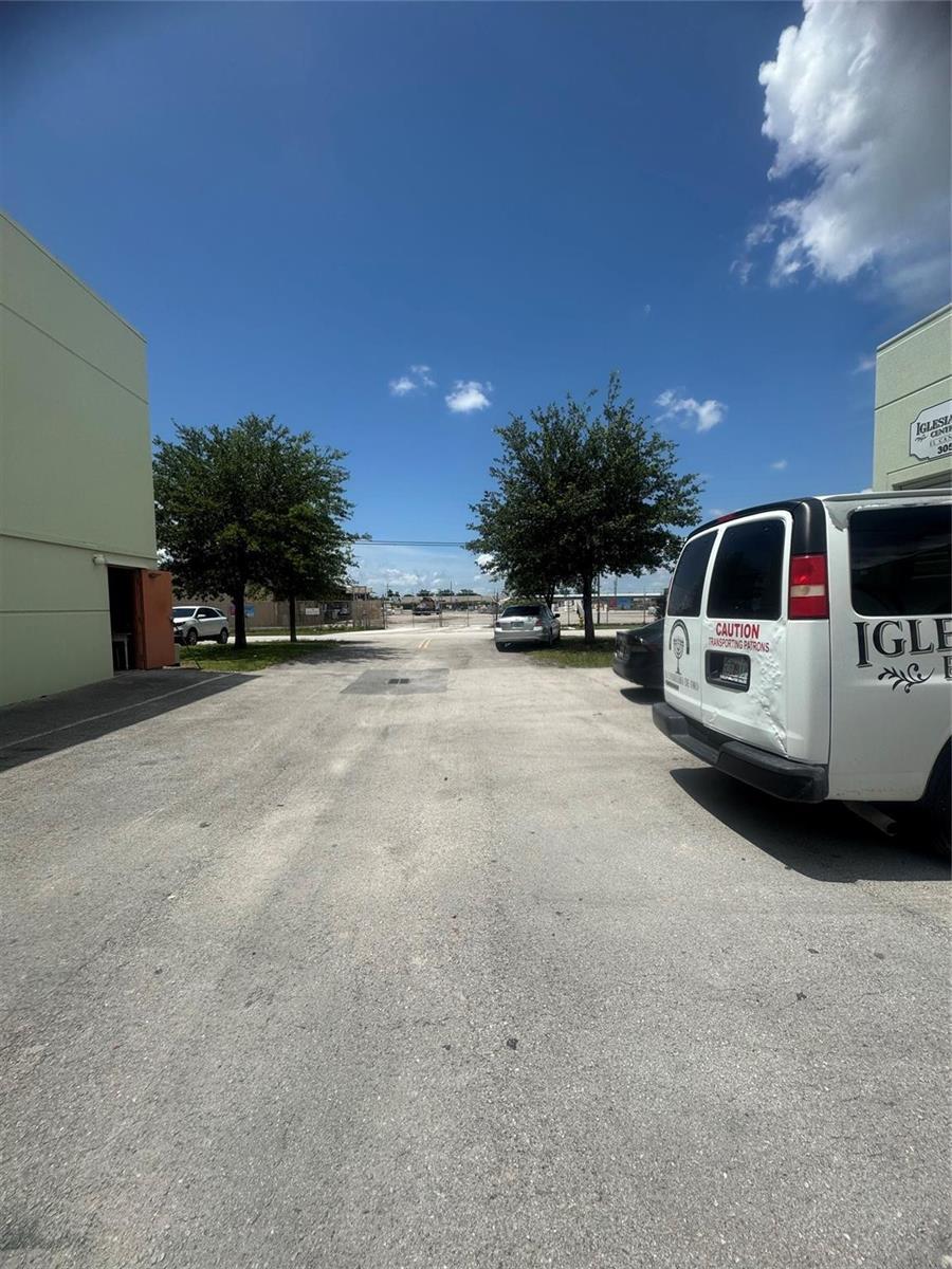 416 NW 10th Avenue, Homestead FL 33030 photo 4