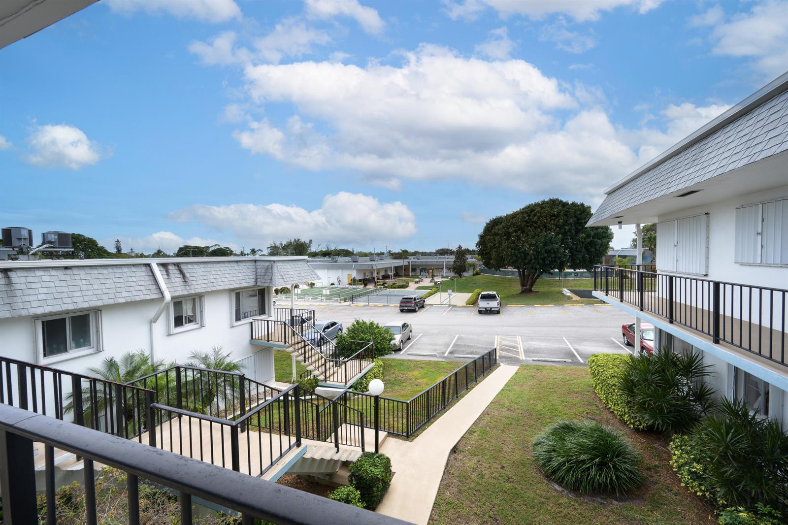 3402 Cynthia Lane # 208, FL 33461