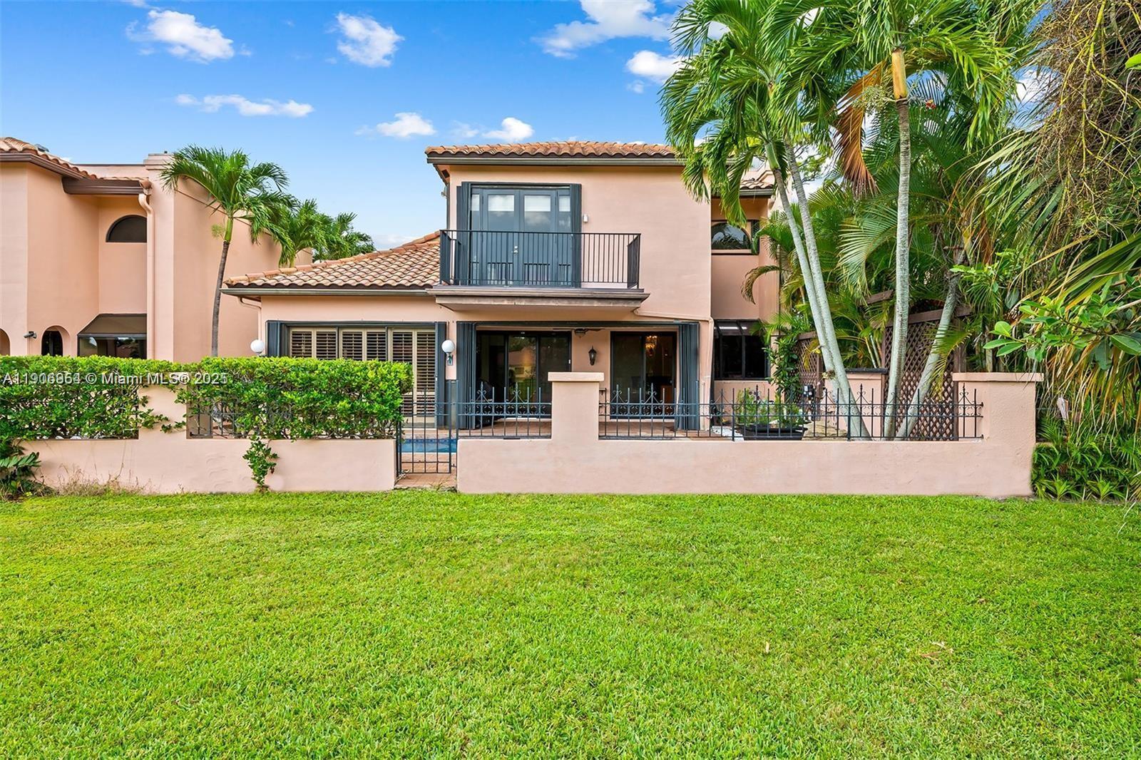 718 Deer Creek Via Verona # 718, Deerfield Beach FL 33442 photo 2