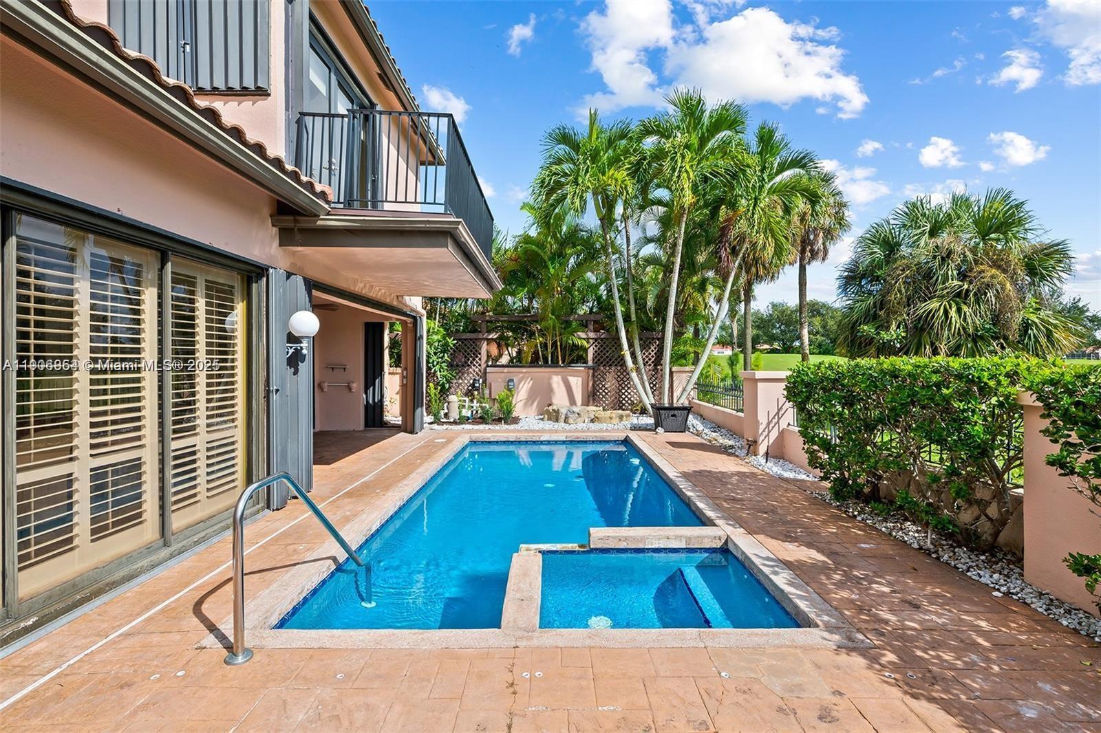 718 Deer Creek Via Verona # 718, Deerfield Beach FL 33442 photo 3