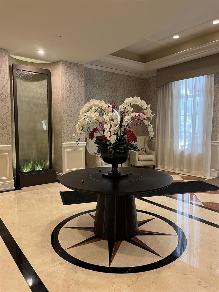 16102 Emerald Estates Drive # 129, Weston FL 33331