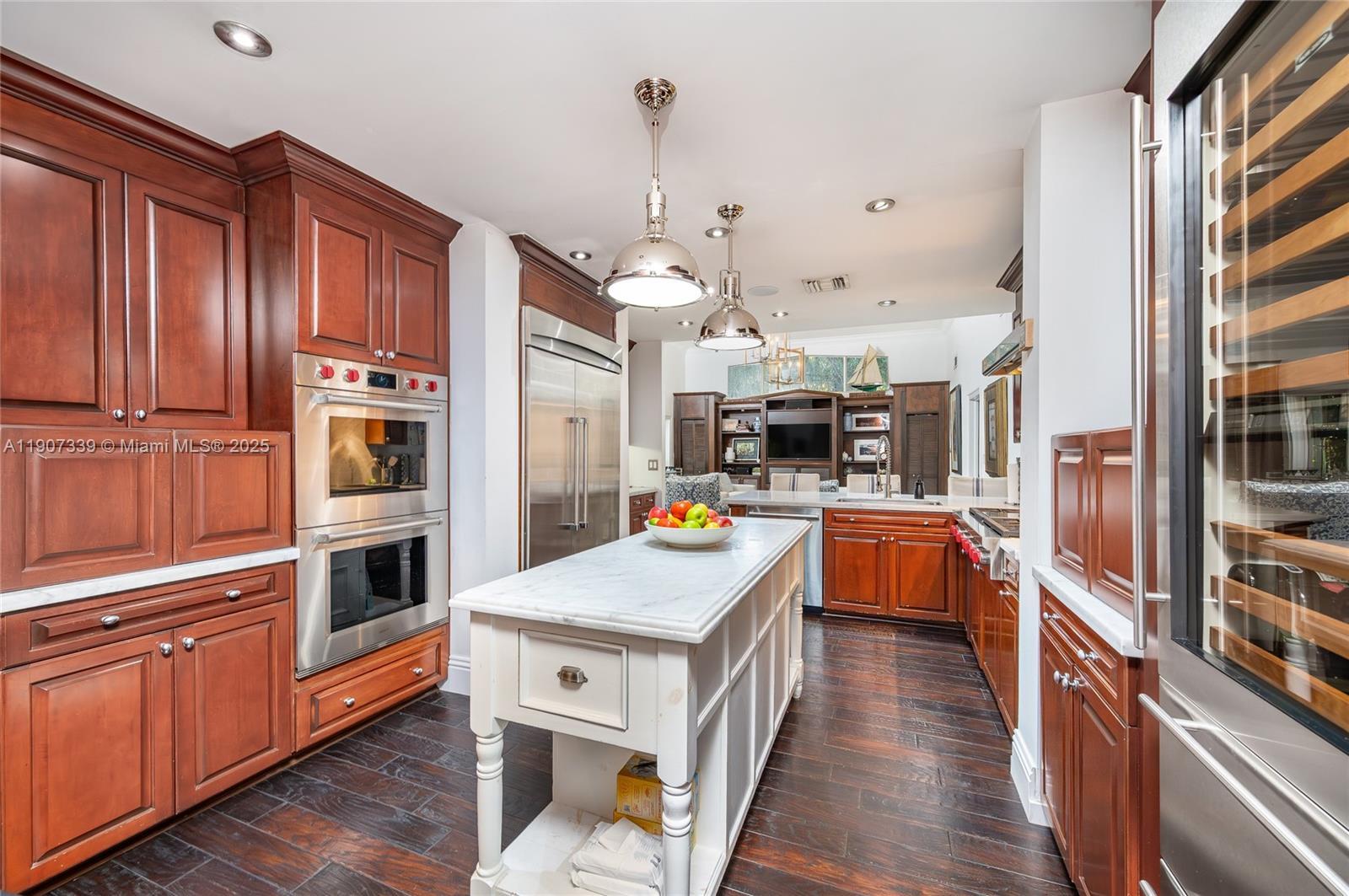 612 Catalonia Ave, Coral Gables FL 33134 photo 5