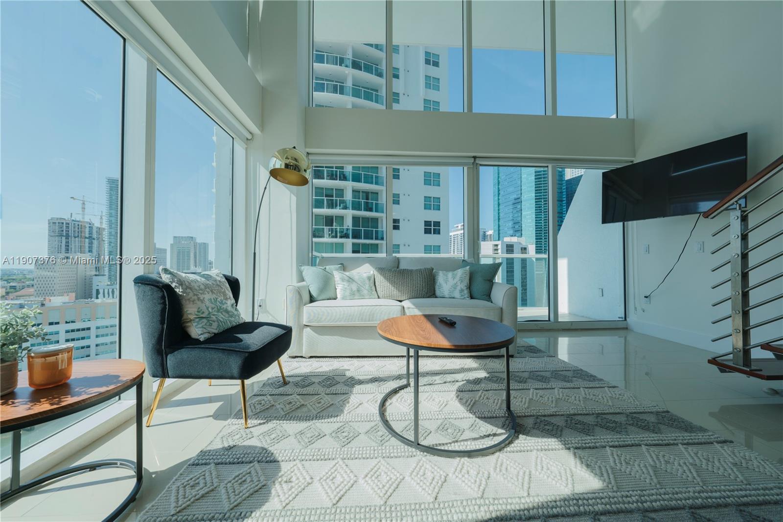 41 SE 5th St # 1217, Miami FL 33131 photo 3