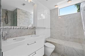 1600 Michigan Ave # 7, Miami Beach FL 33139 photo 4