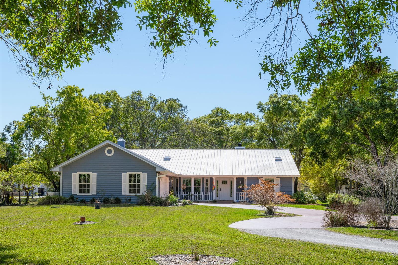 6365 45th Street, Vero Beach FL 32967 photo 2