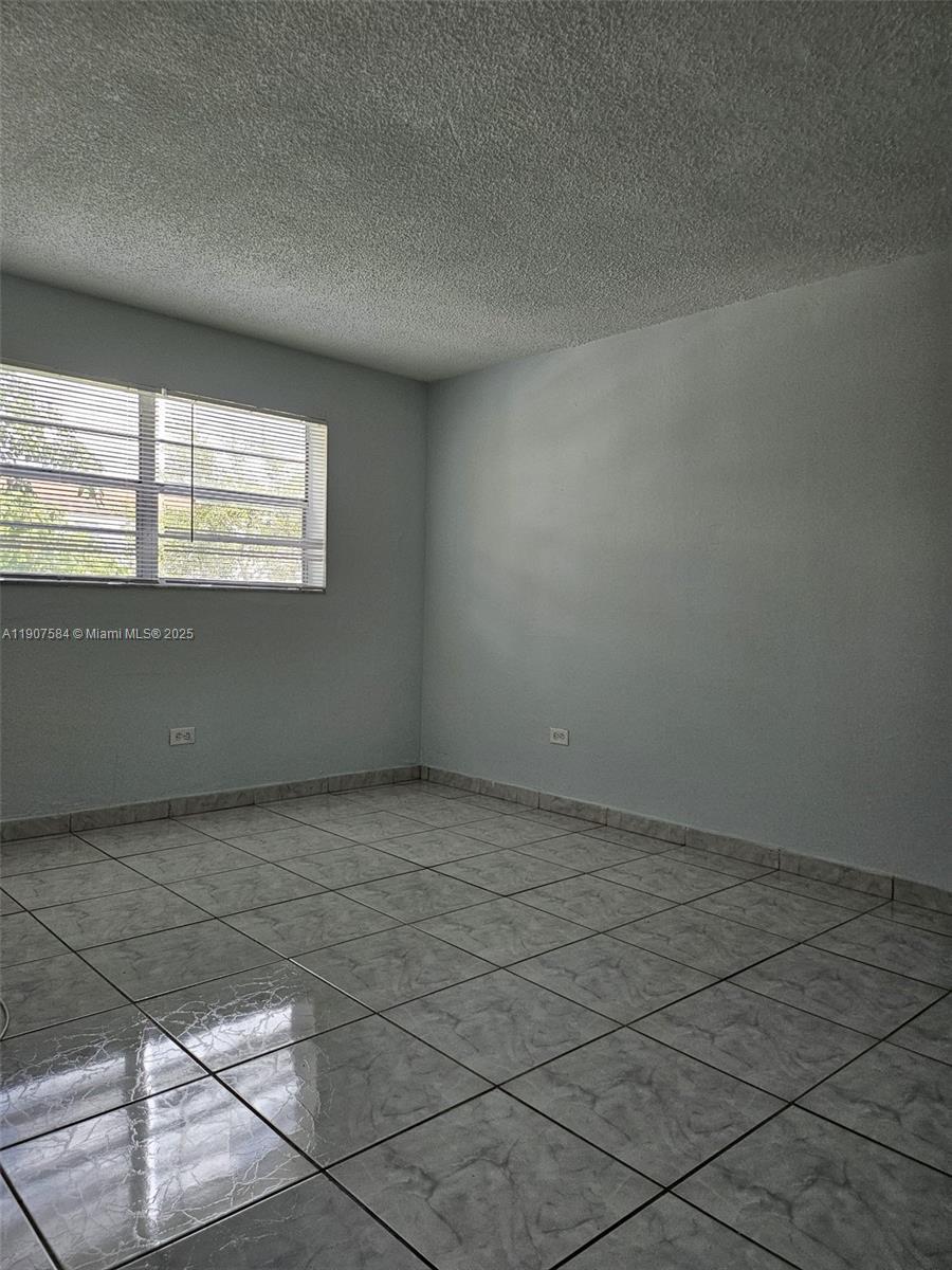 8101 SW 73rd Ave # 30, Miami FL 33143 photo 4